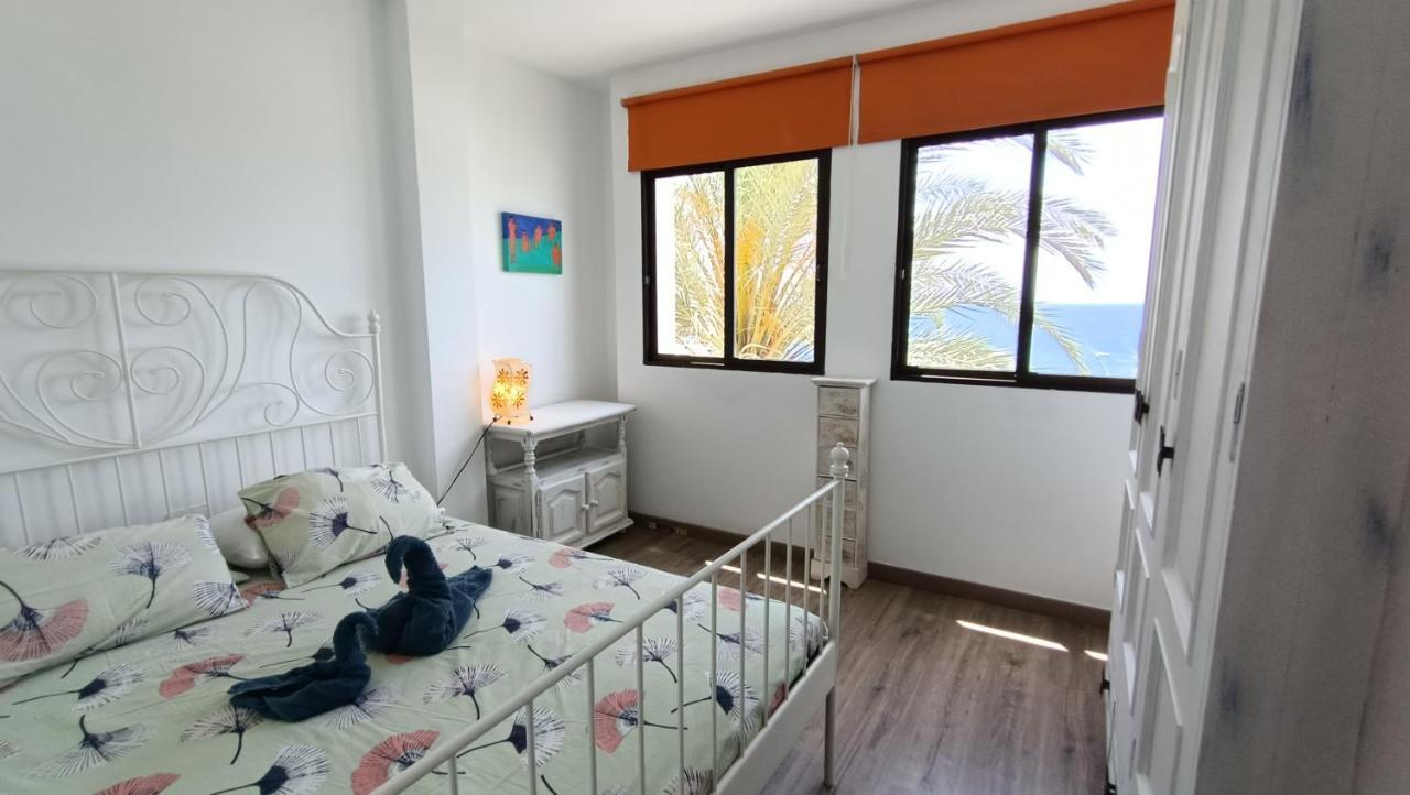 Ocean View El Medano Center Apartment Luaran gambar